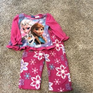 Frozen fleece pajama set